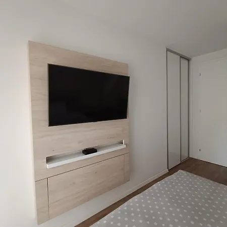 Cozy Nest Apartment Konjic